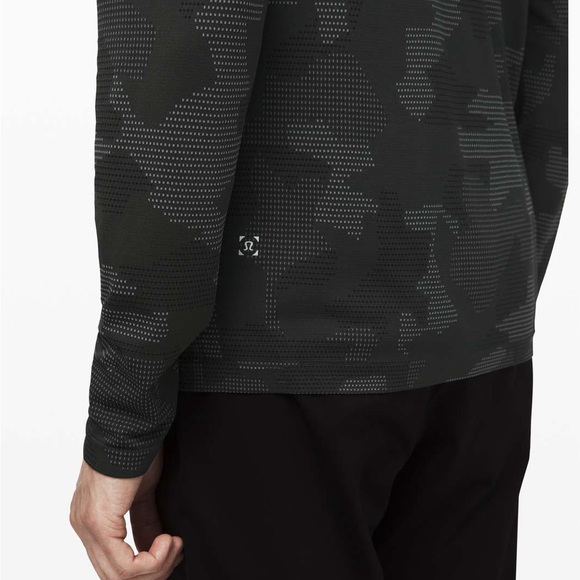 Lululemon Size Large Metal Vent Tech Long Sleeve
Asphalt Grey / Obsidian / Black - Picture 2 of 4